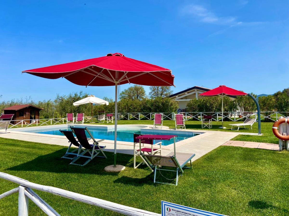 Agriturismo Re Di Fiori دونوراتيكو المظهر الخارجي الصورة